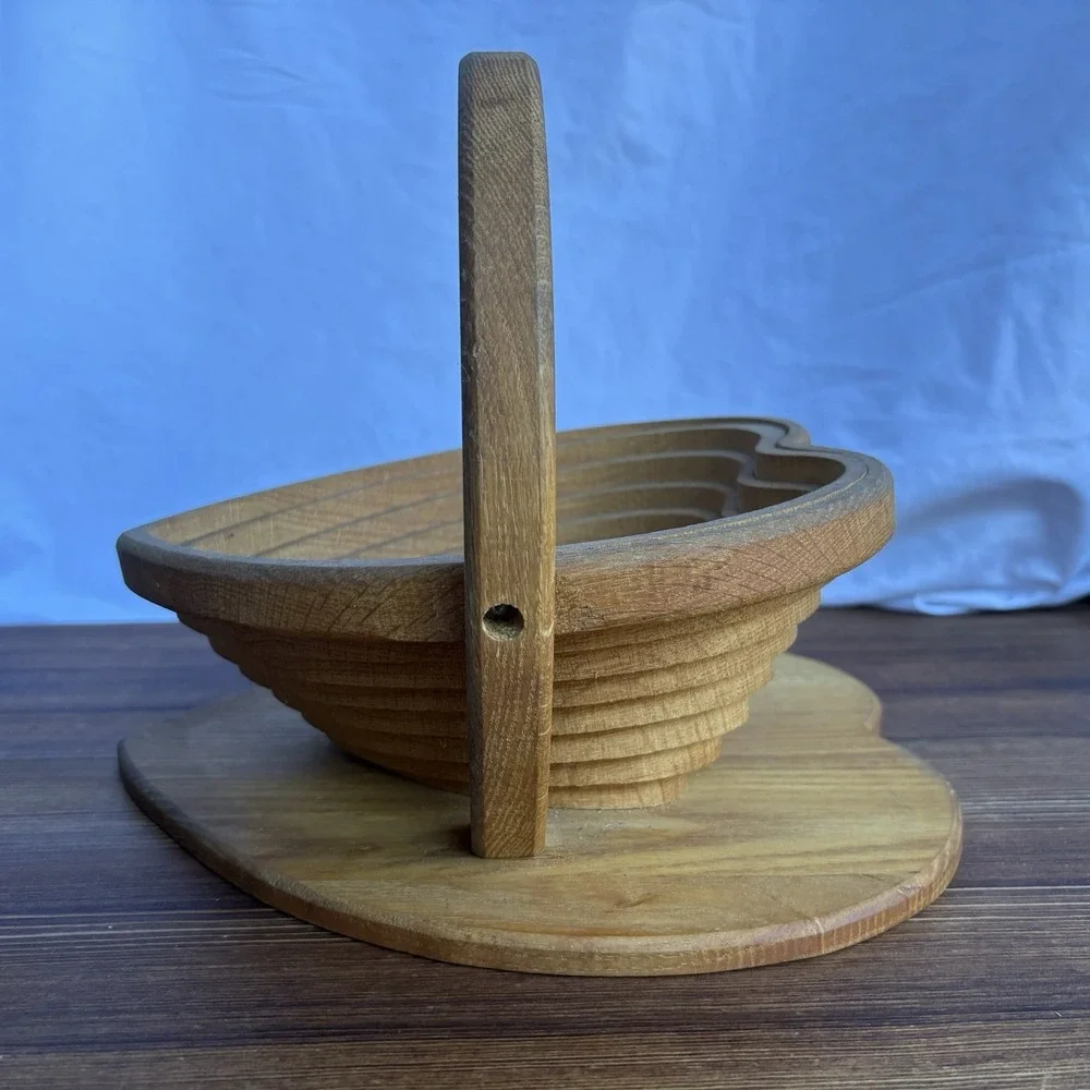 Folding Wood Heart Basket Accordion Collapsible Bowl Trivet Fruit Bread